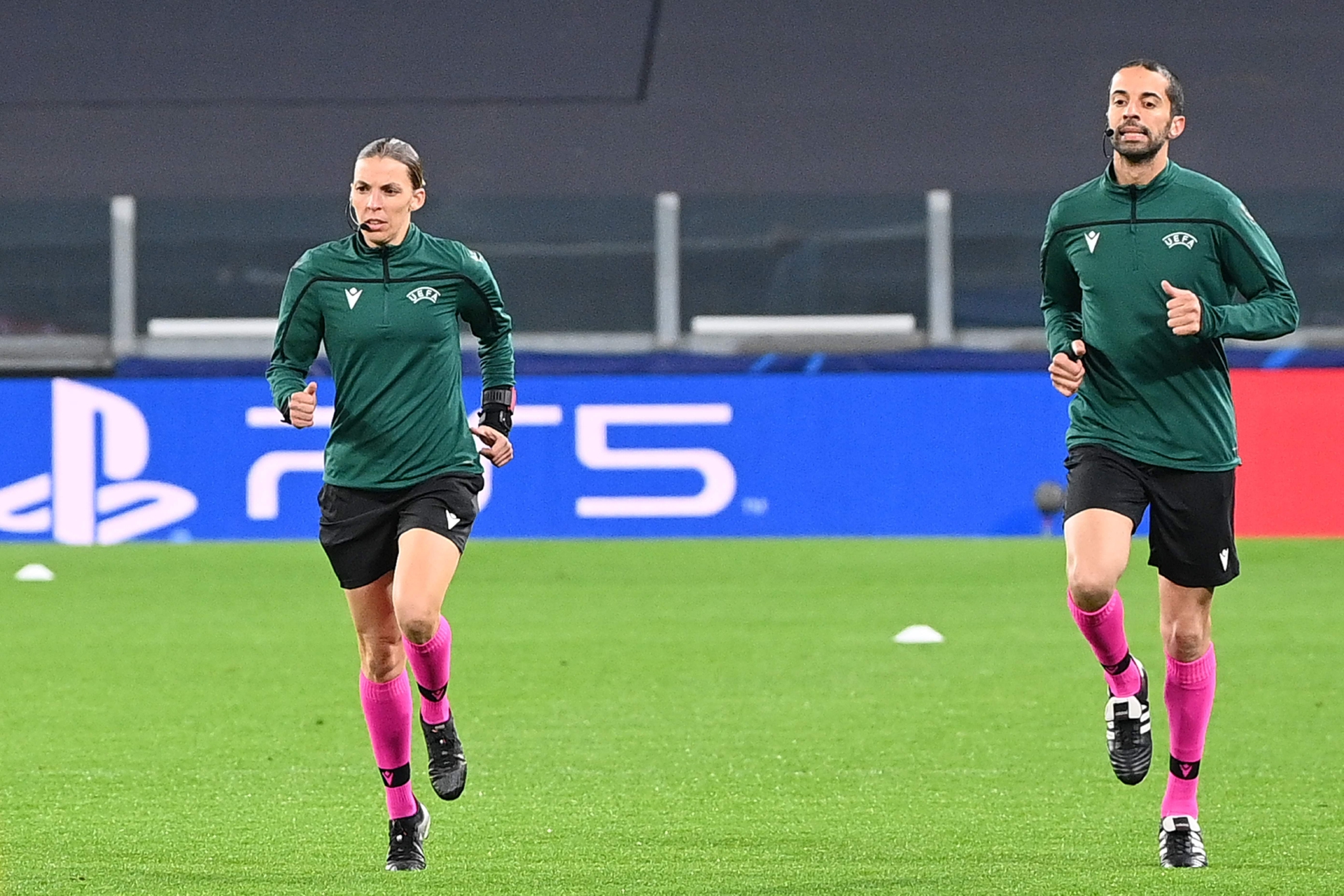 冲刺阶段法国杯传出新动向，斯图加特主帅复盘，管理层表态——信心回归，医务组通报恢复的简单介绍-九游体育下载